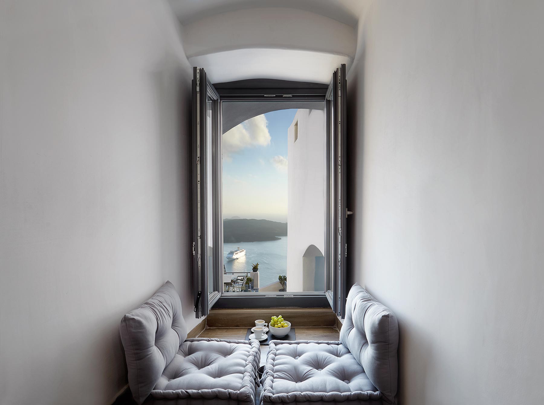 callia collection cave suites 21